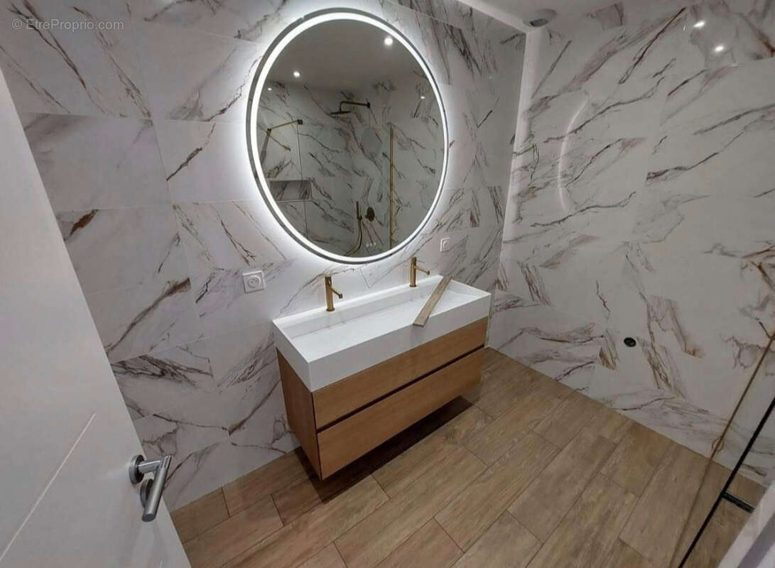 Maison à SAINT-CYPRIEN