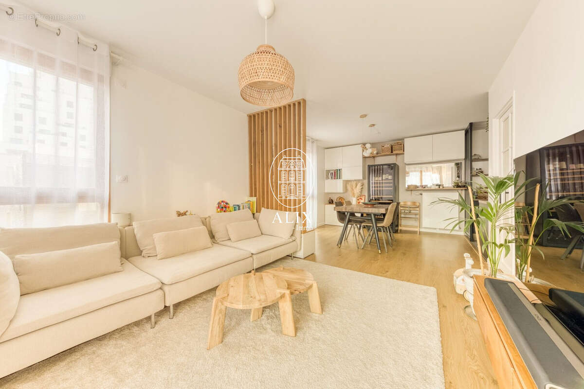 Appartement à ASNIERES-SUR-SEINE