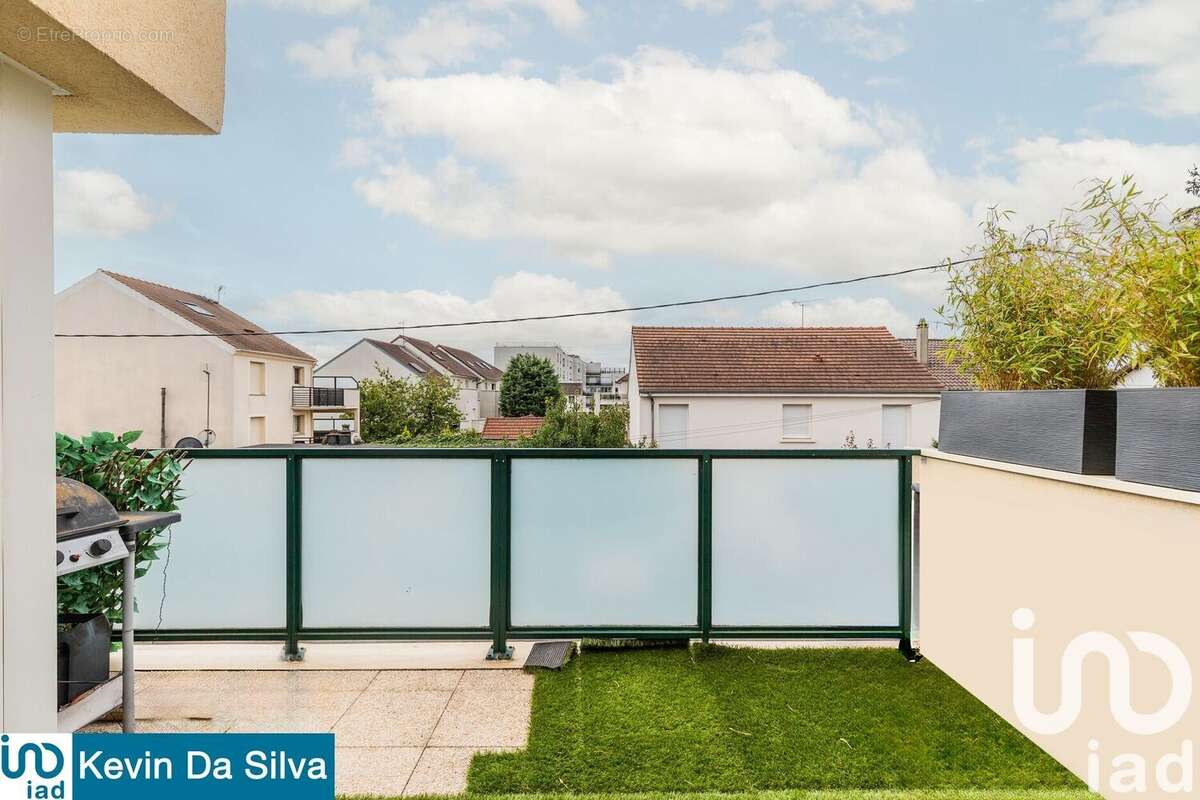 Photo 9 - Appartement à SAVIGNY-SUR-ORGE