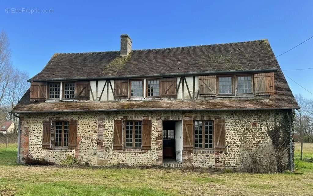 Maison à L'AIGLE