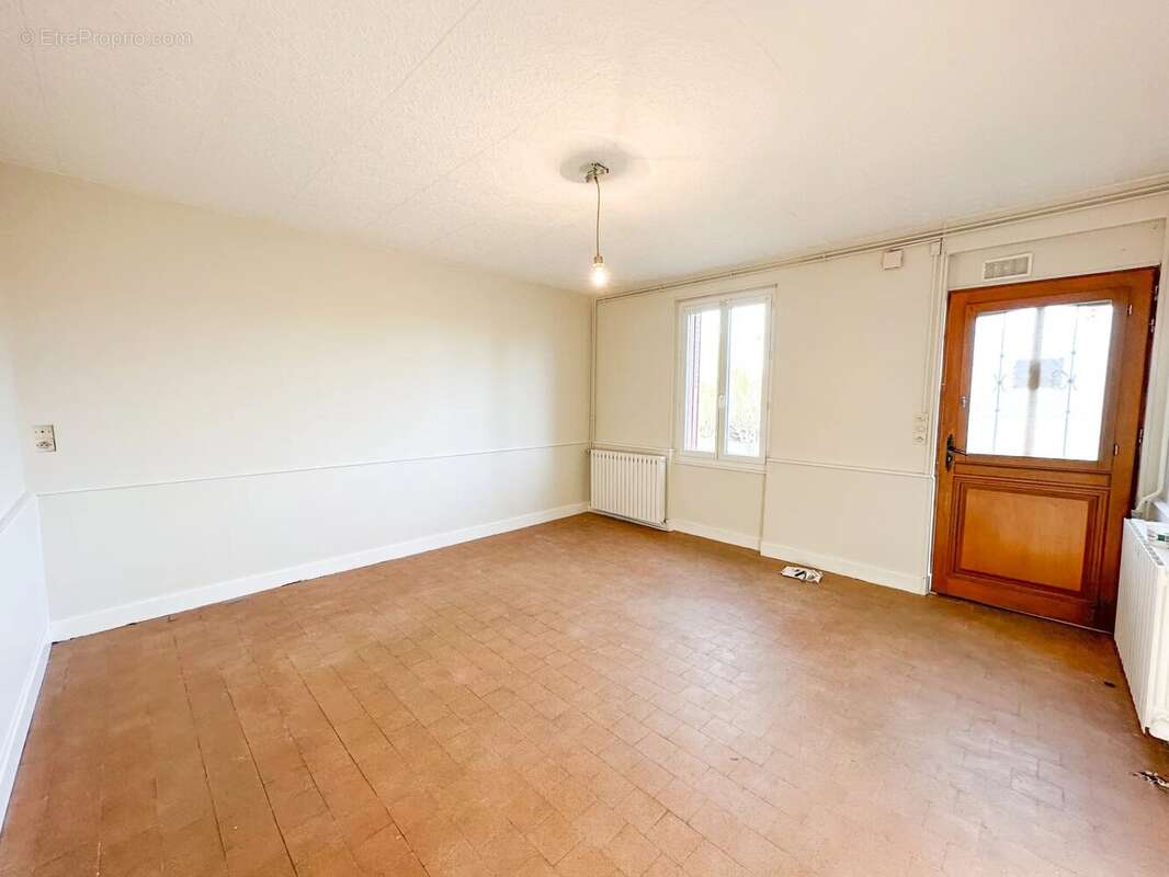 Maison à SAINT-GILLES