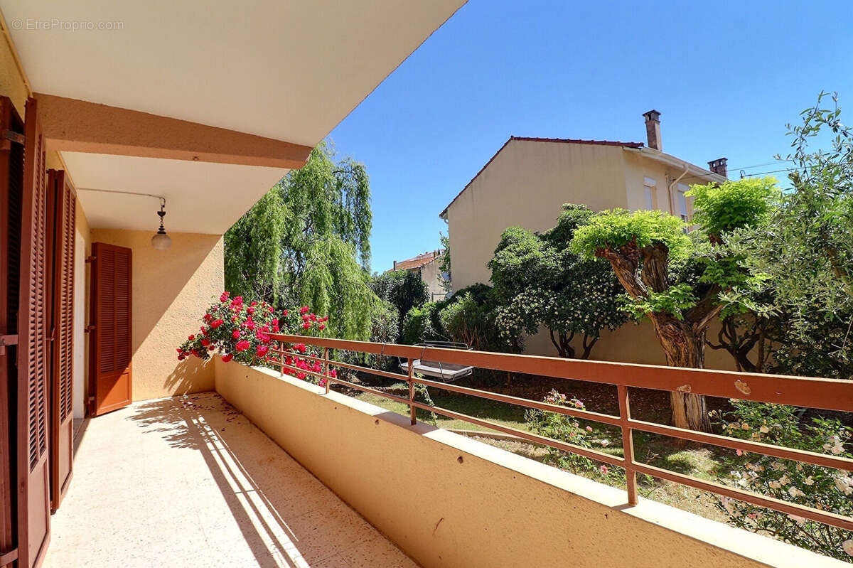 Appartement à SAINT-RAPHAEL