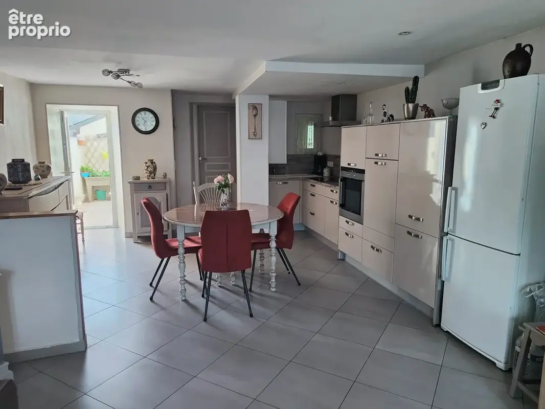 Maison 3 pièces 76 m² à vendre à Sees (61500) - photo 3
