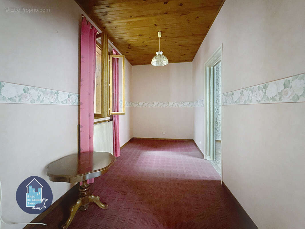 Appartement à ALLERY