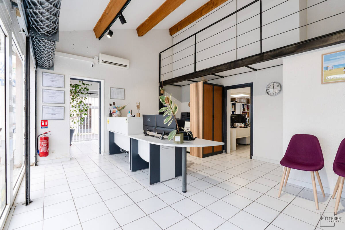 Commerce à GRUISSAN