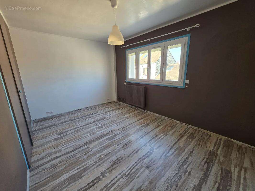 Maison à BALLANCOURT-SUR-ESSONNE