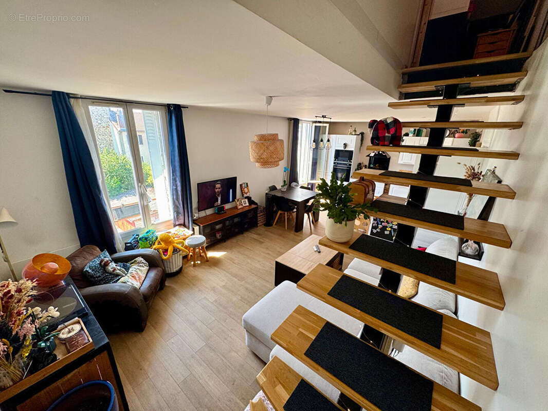 Appartement à NOISY-LE-SEC