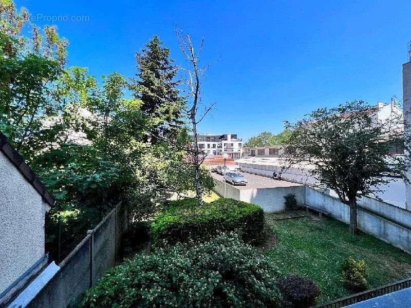 Appartement à LE PRE-SAINT-GERVAIS