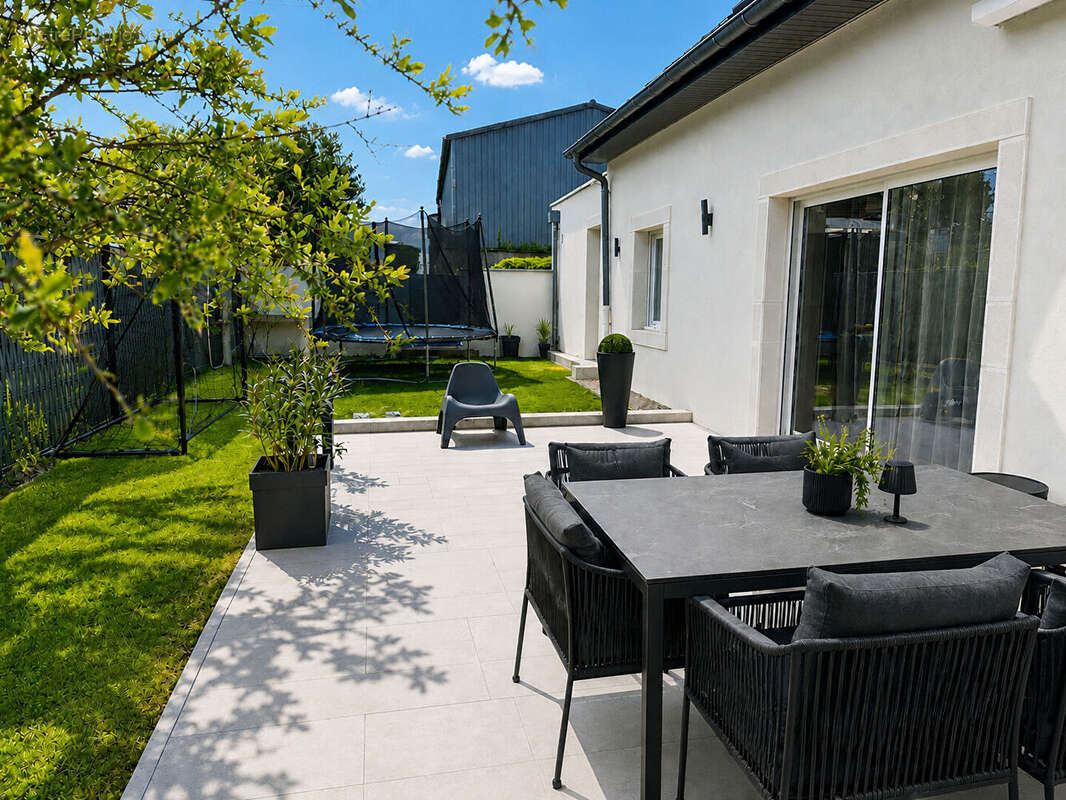 Maison Arceau 5 pièce(s) 111.25 m2 - photo 2