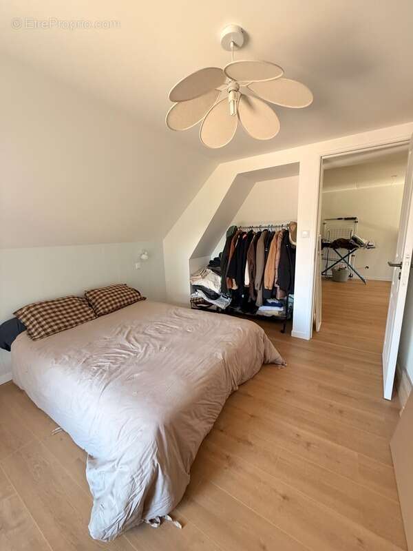 Maison en pierre entièrement rénovée, 95m², avec dépendances, terrain de 1154m² 148 000 € - photo 15