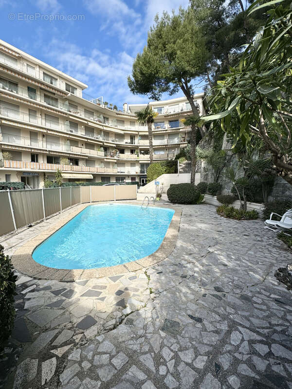 Appartement à ROQUEBRUNE-CAP-MARTIN