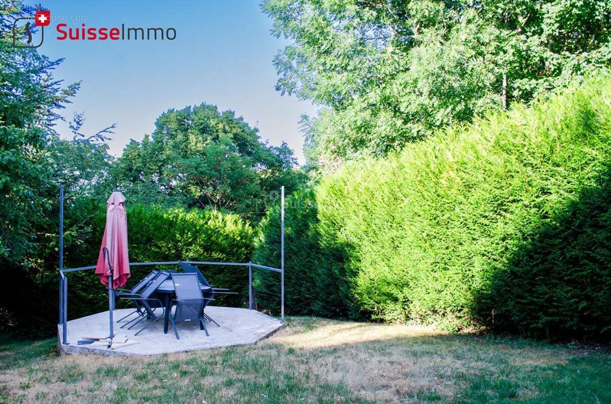 Maison de caractère à Blamont 9 pièce(s) 159 m2 , sur une parcelle de 427 m² - photo 3