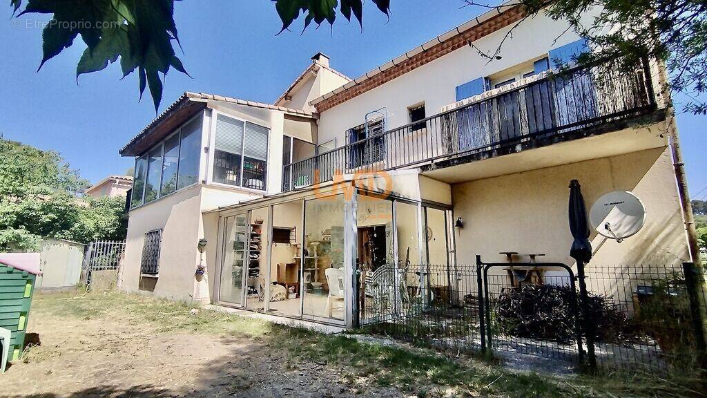 Maison à NIMES