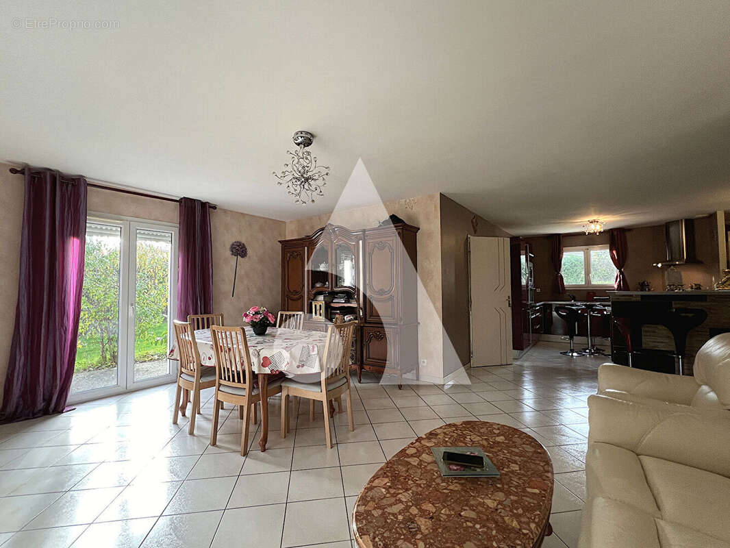 Maison Lagorce 4 pièces 89 m2 - photo 10