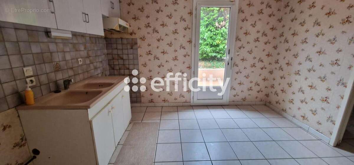 Maison à GOND-PONTOUVRE