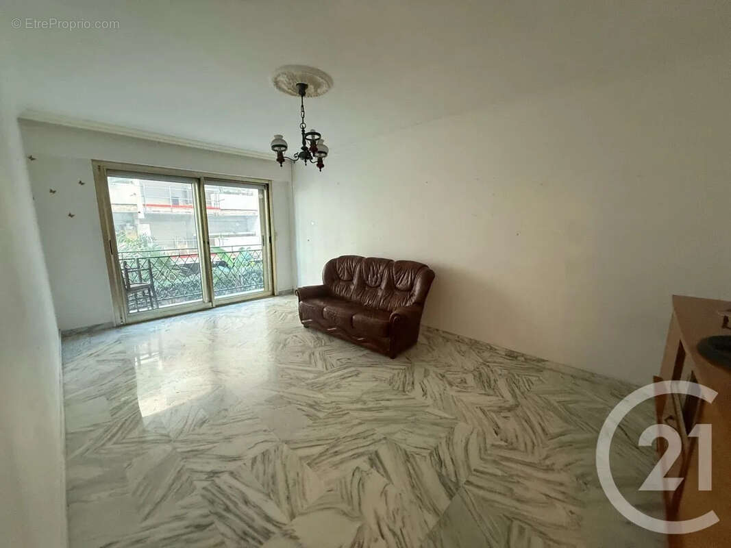 Appartement à MENTON