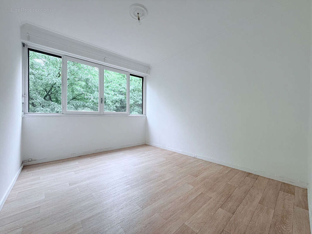 Appartement 98m² à fontenay-le-fleury - photo 4