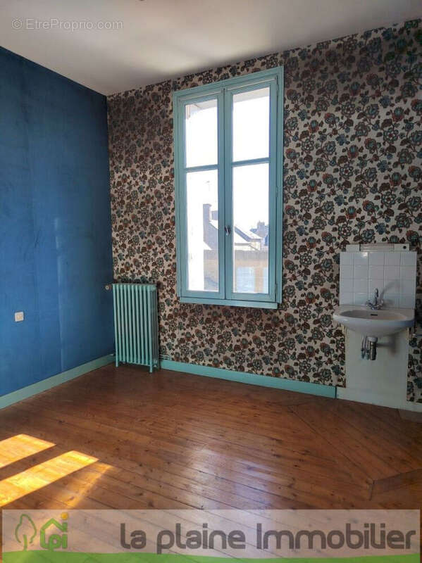 Maison à LA FERTE-MACE