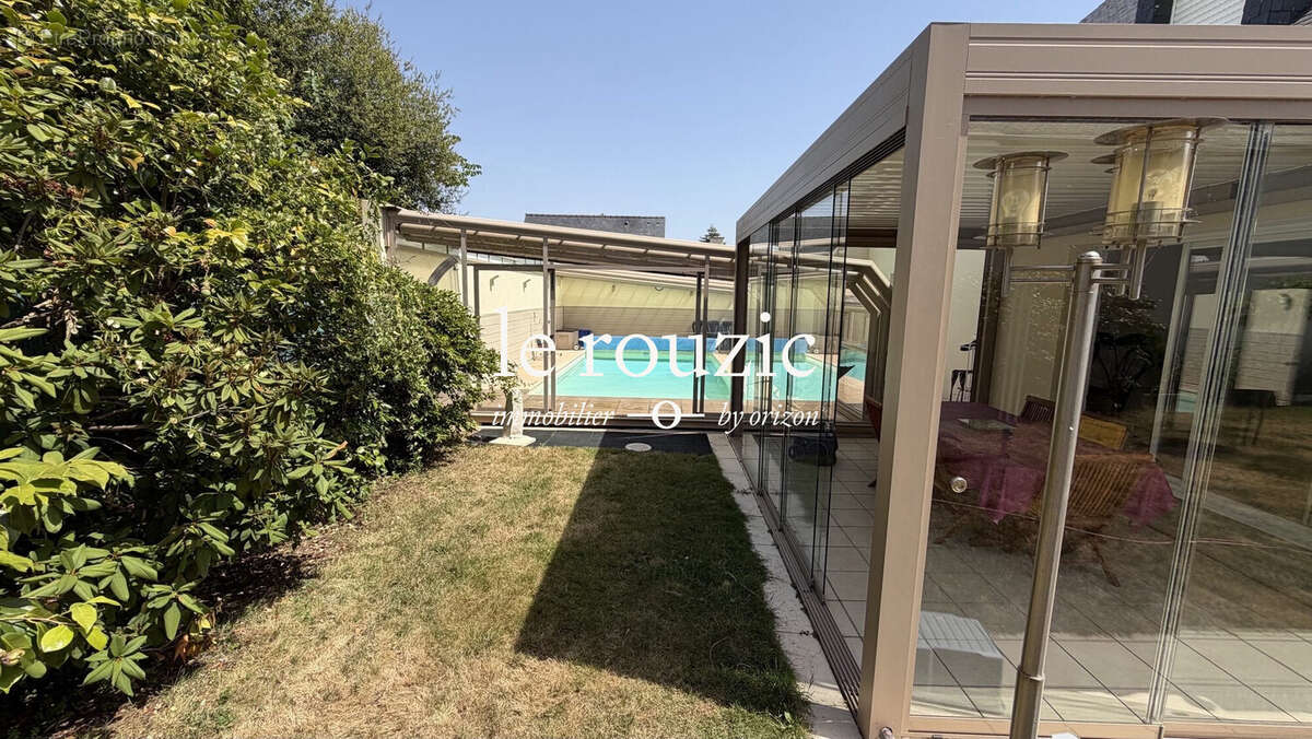 Maison 156 m² à Sene  - photo 2