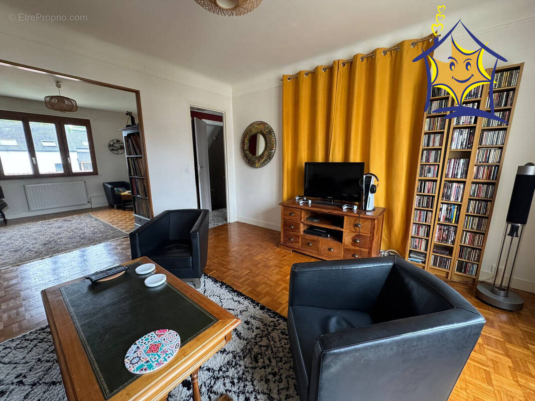 Maison à VIRY-CHATILLON