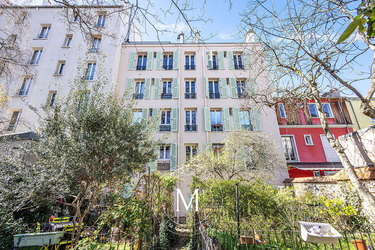 Appartement à MONTROUGE