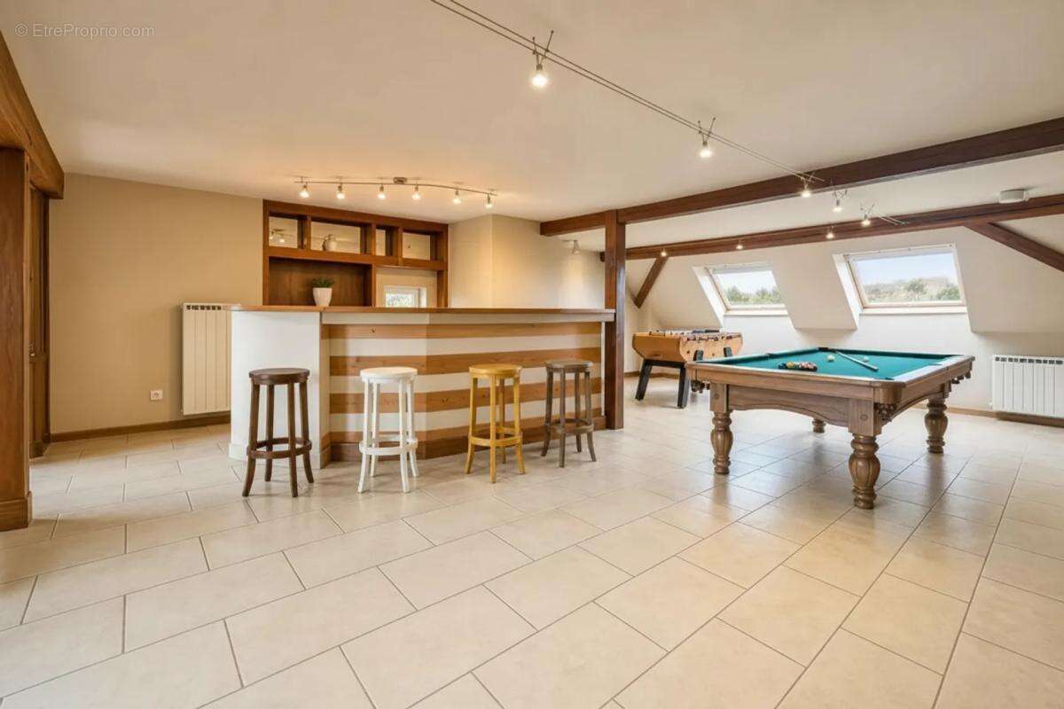 Grande maison 10 pièces à Voyer - photo 11