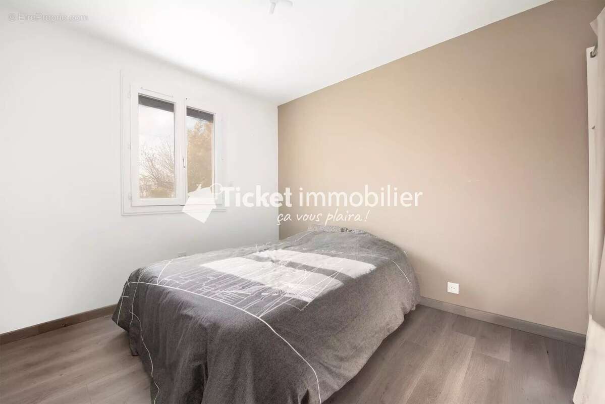 Maison à SAINT-JORY