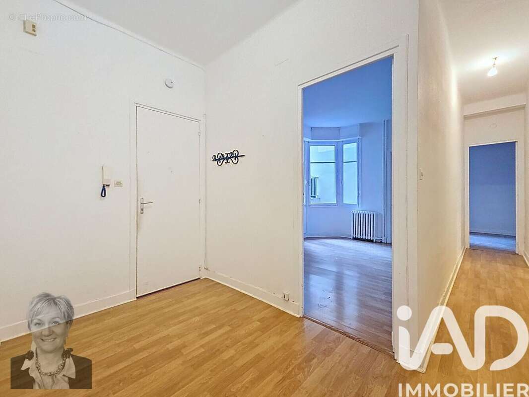 Photo 8 - Appartement à CARCASSONNE