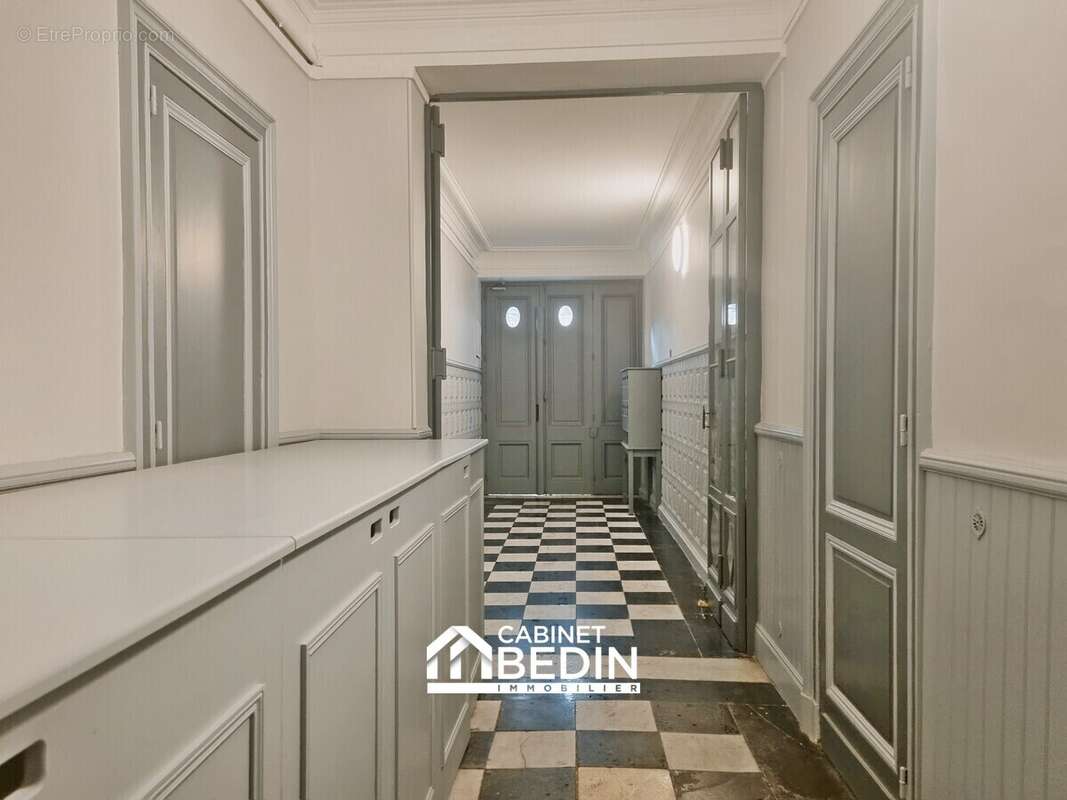 Appartement à BORDEAUX