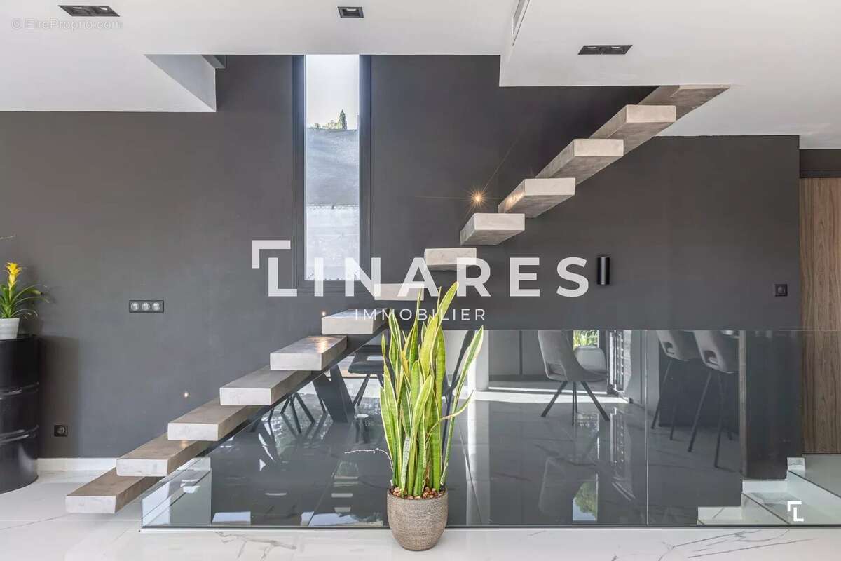 Maison à MARSEILLE-13E