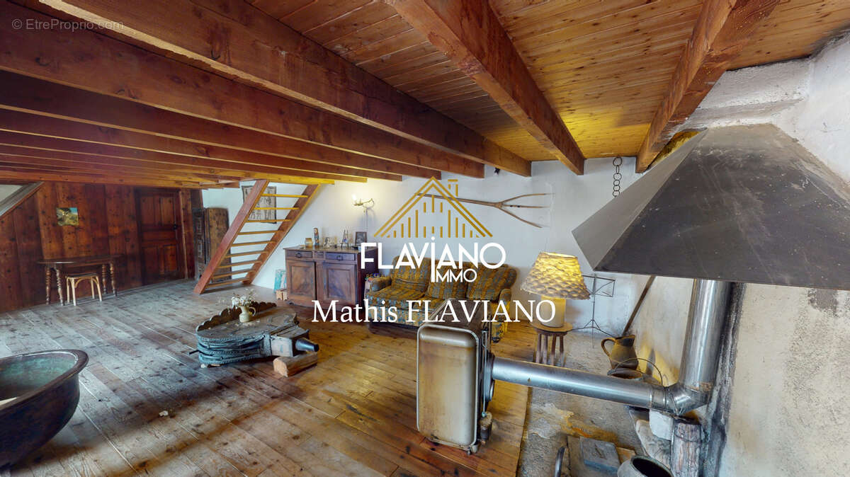 Maison à BARCELONNETTE