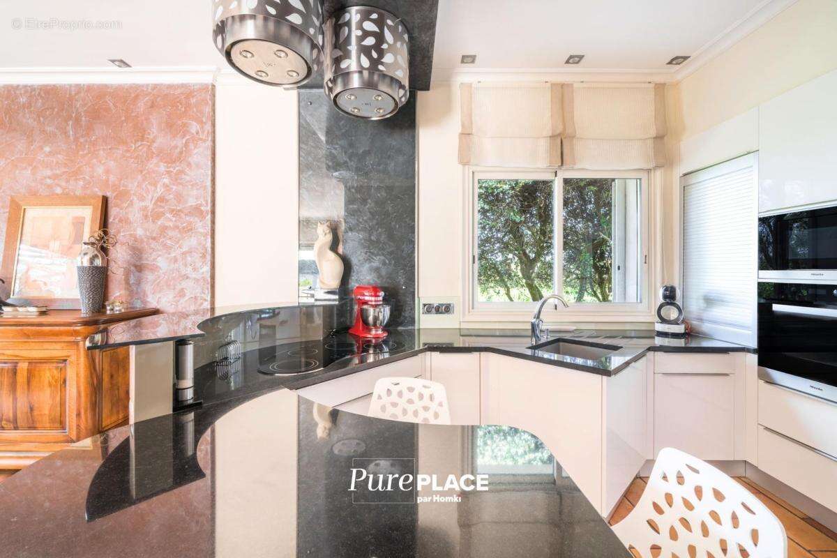Propriété T5 de 166 m² à Boisseron 34160 - photo 10