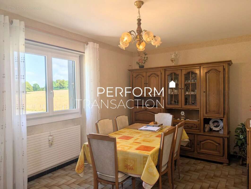 Tènement immobilier sur parcelle de 3981m² - photo 7