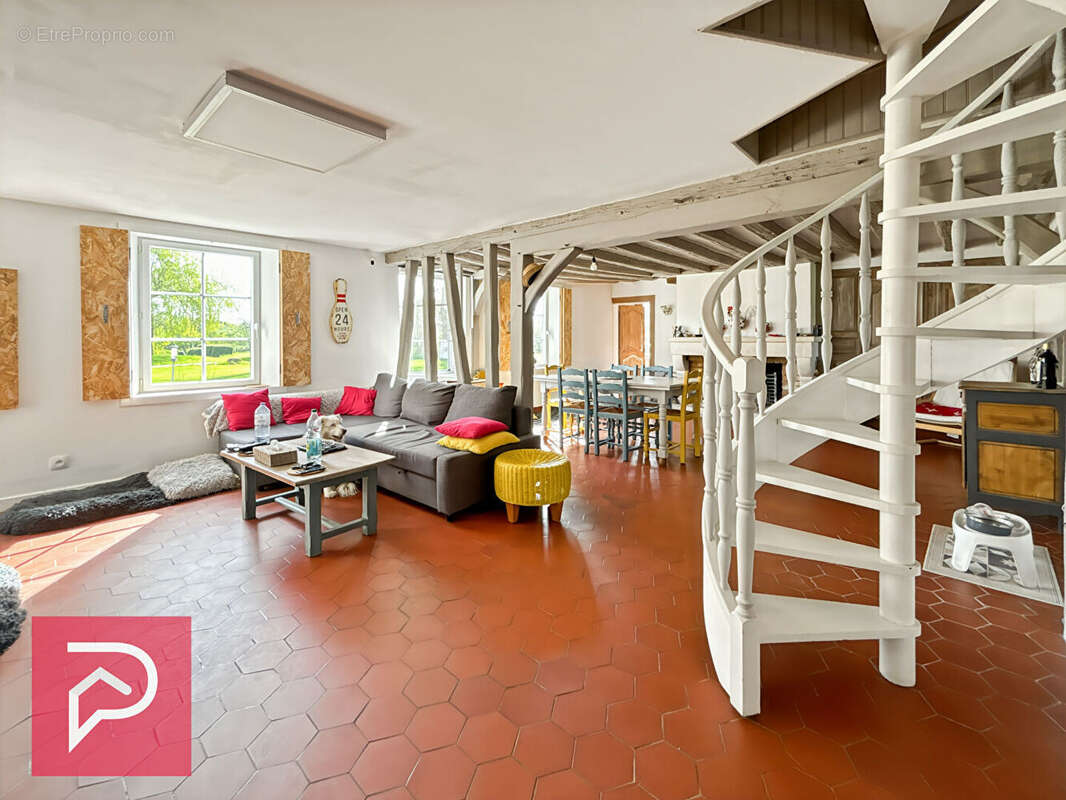 Maison à LA NEUVE-LYRE