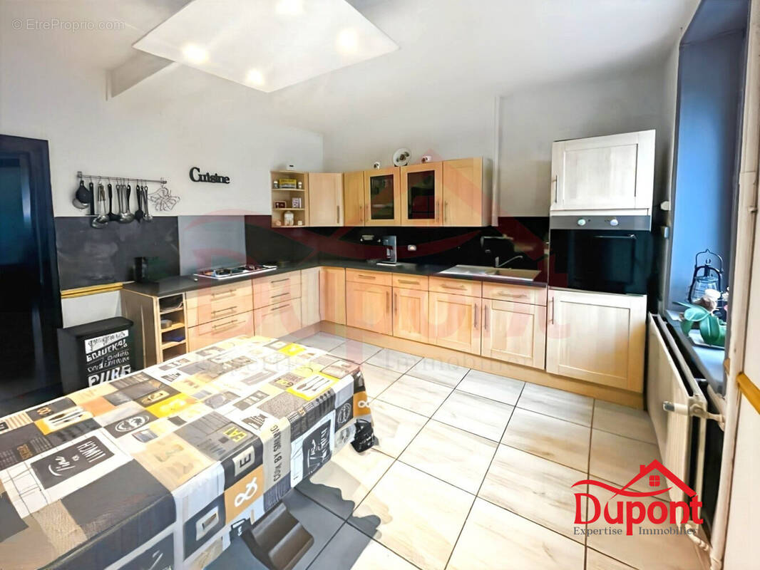 Maison à LE CATEAU-CAMBRESIS