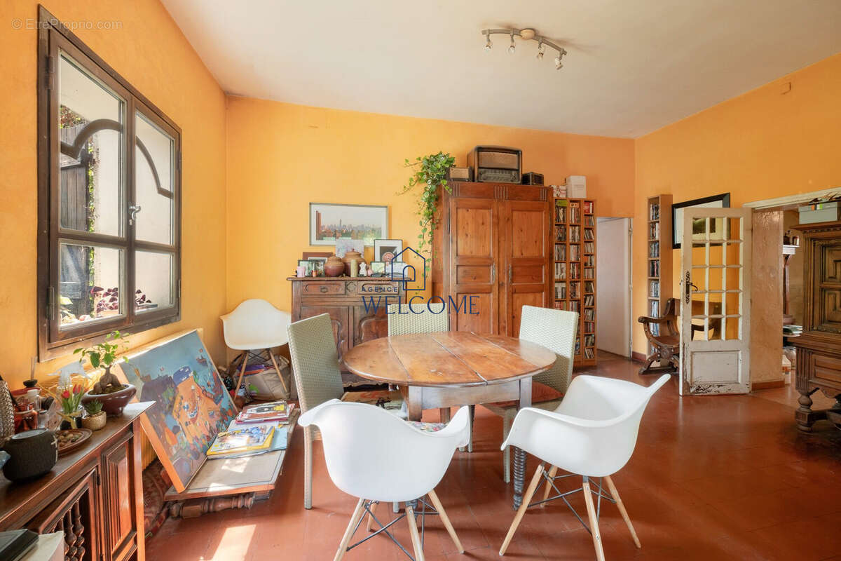 Maison à CASTELNAU-LE-LEZ