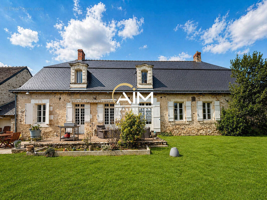 Maison à REIGNAC-SUR-INDRE