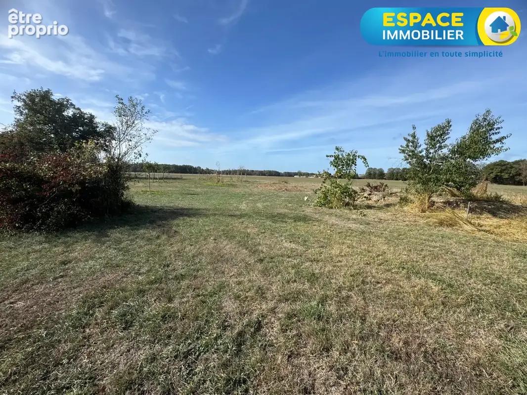 Corps de ferme de plain-pied d'environ 124 m2 avec 5 746 m2 de terrain avec un hangar à Sury-aux-Bois - photo 11