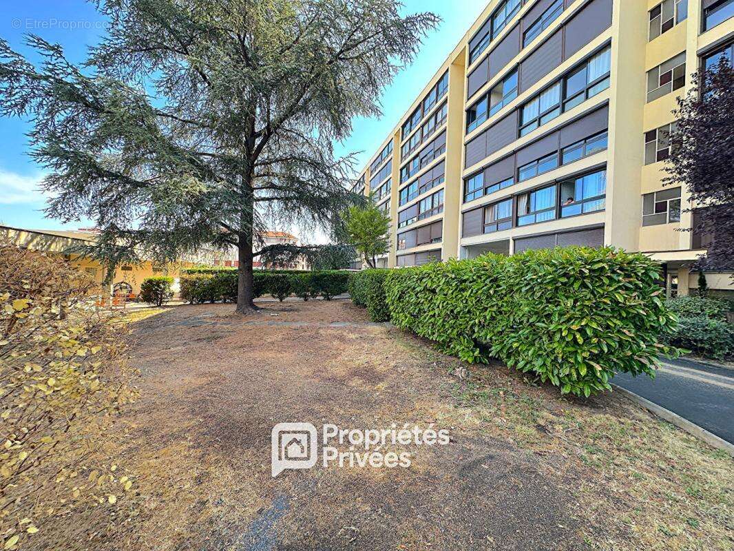 Appartement 4 pièces 79 m2 avec balcon, parking et cave - photo 15