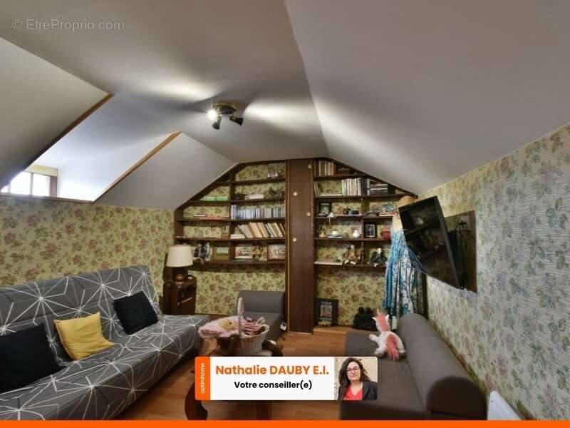 Maison à LE PONT-CHRETIEN-CHABENET