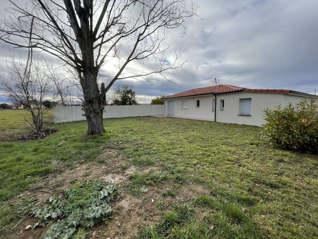 Maison à LAMASQUERE