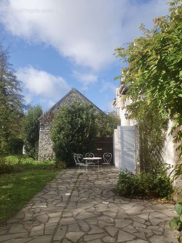 Maison à MILLY-LA-FORET