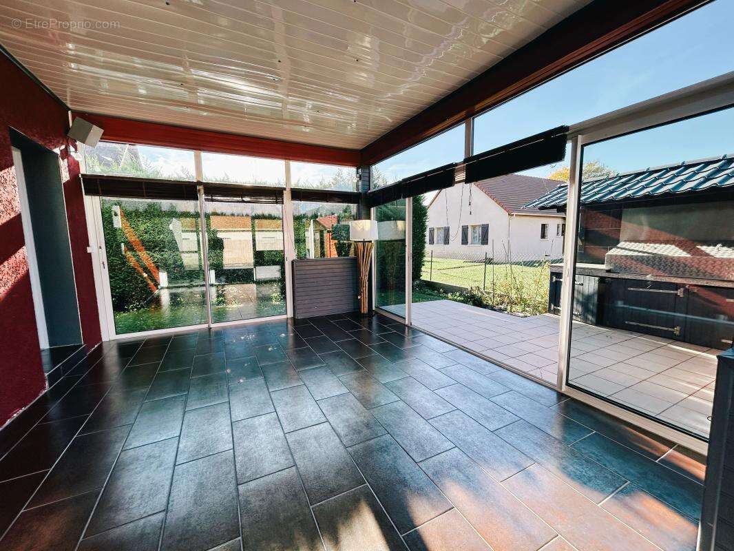 Maison à SERRES-CASTET