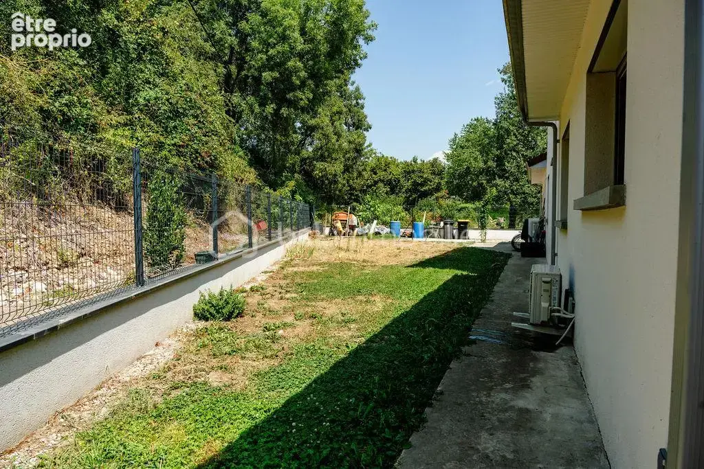 Superbe Maison Familiale de 149m² sur 961m² de Terrain avec Piscine ! - photo 27