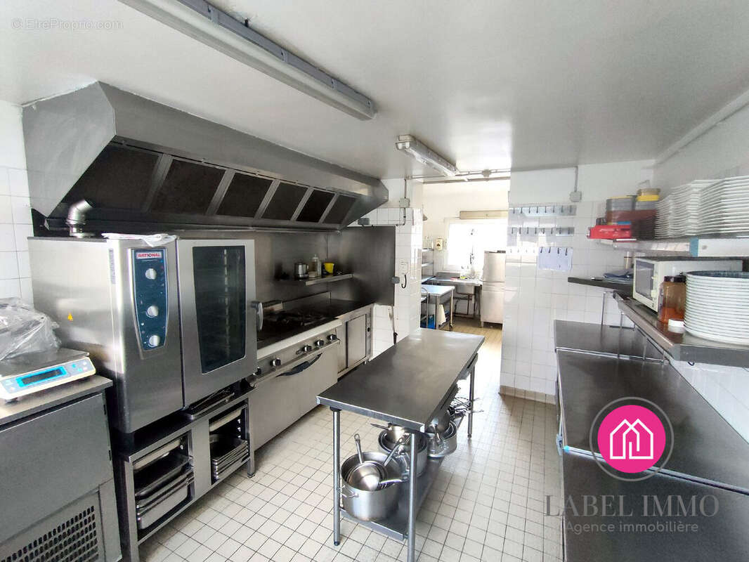 Autre à SAINT-AMAND-LES-EAUX