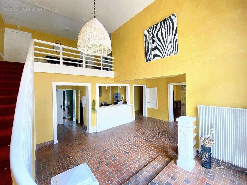 Commerce à CAZAUBON