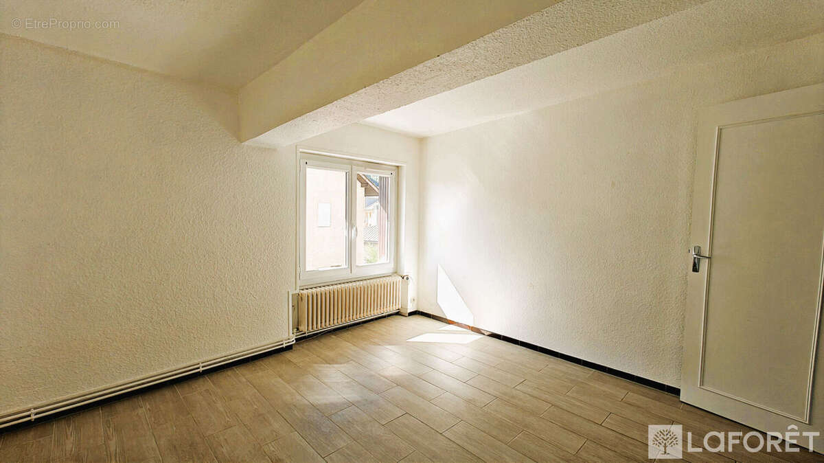 ** appartement type 3 - embrun - 3 pièces - photo 4