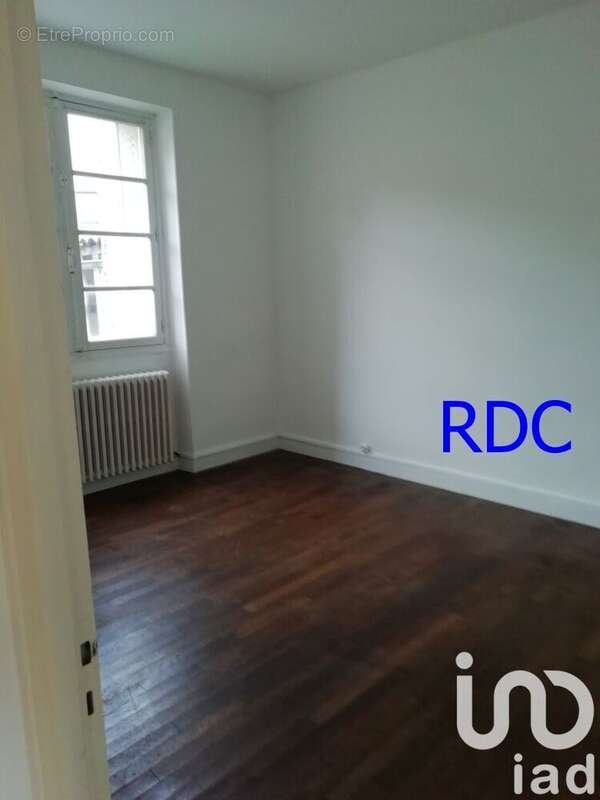 Photo 4 - Appartement à CHABANAIS