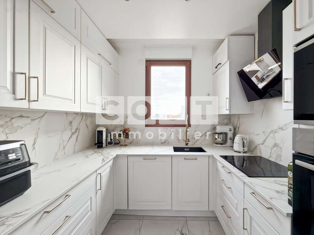 Appartement à GENNEVILLIERS