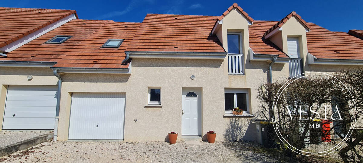 Maison à MARSANNAY-LA-COTE